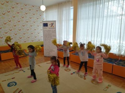 Мажоретен състав - ДГ Пинокио - Хисаря