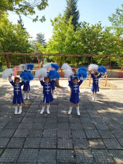 Изява на клуба по случай празника за завършване на ДГ и първи юни - Щафетни игри и мажоретки  01.06.2022 г. - ДГ Пинокио - Хисаря